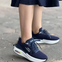 کتونی اسكيچرز آويشن